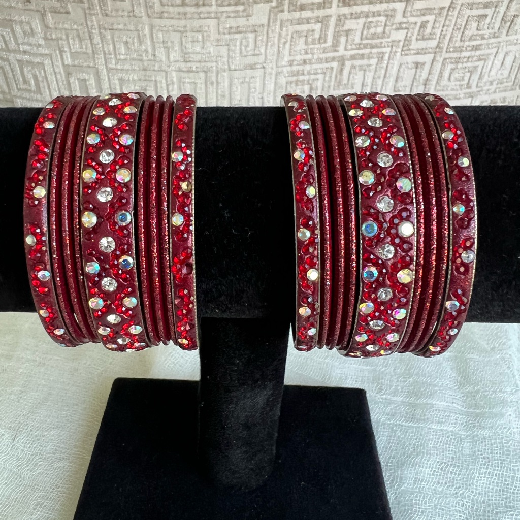 Red Bangle Set